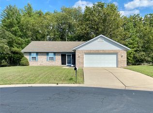 226 Wheat Ridge Ln, Millstadt, IL 62260