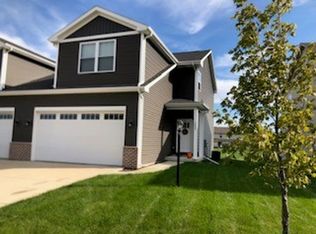 1402 Cobblestone Way, Champaign, IL 61822