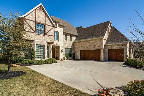 2nd image of 5884 Beacon Hill Dr