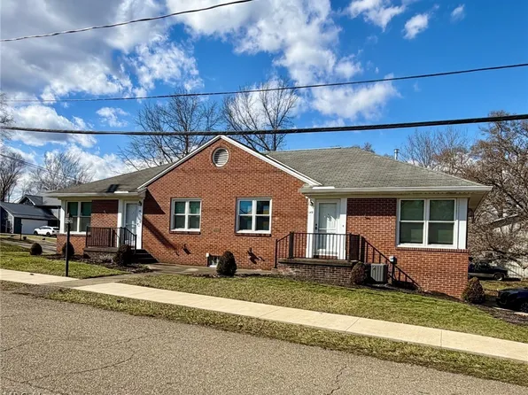 149-151 W Indian St, Gnadenhutten, OH 44629