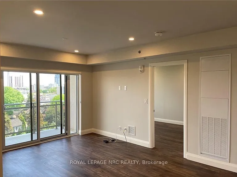 5698 Main St #703 — Photo 3