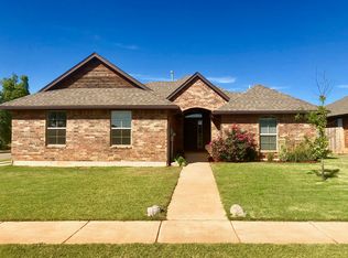 8729 SW 37th St, Oklahoma City, OK 73179