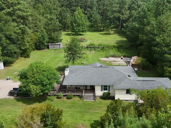 4792 Quiet Ave., Conway, SC 29527