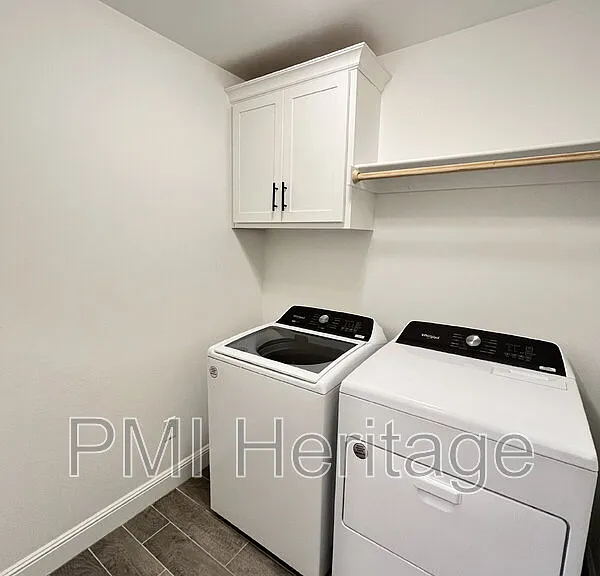 2060 Periwinkle Pl — Photo 27