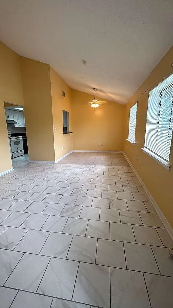 3 bed, 1180 sqft, $1,450 — Photo 4