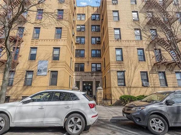 1053 E 13th St #D1, Brooklyn, NY 11230