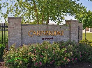 2403 Heathrow Dr APT 3, Champaign, IL 61820