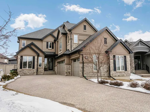 3435 Keswick Blvd SW, Edmonton, AB T6W 3B2