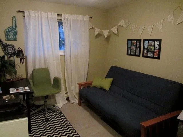 2nd bedroom or office