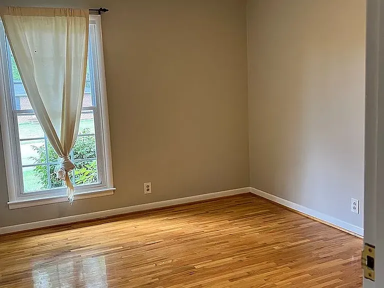 222 New Sawyer Brown Rd — Photo 7