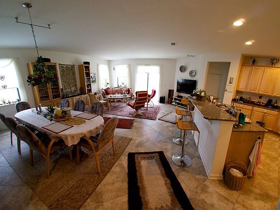 3rd image of 209 Tuscany Chase Dr