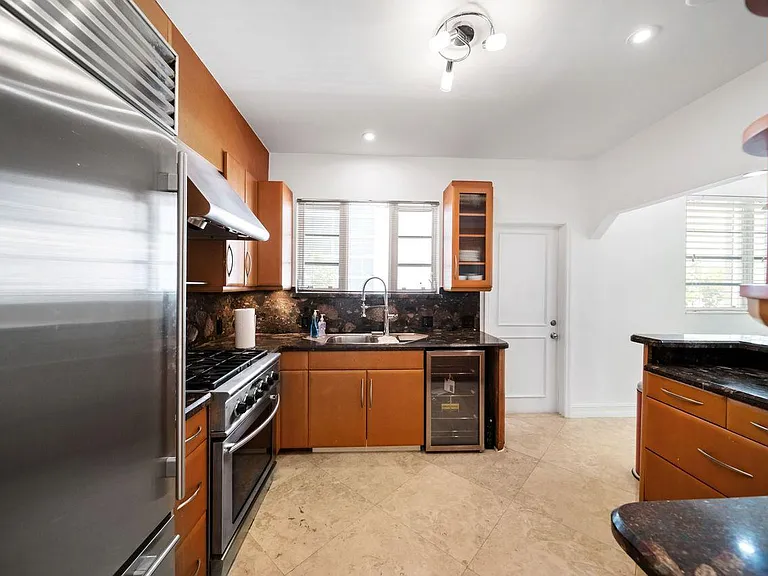 9572 Abbott Ave — Photo 27