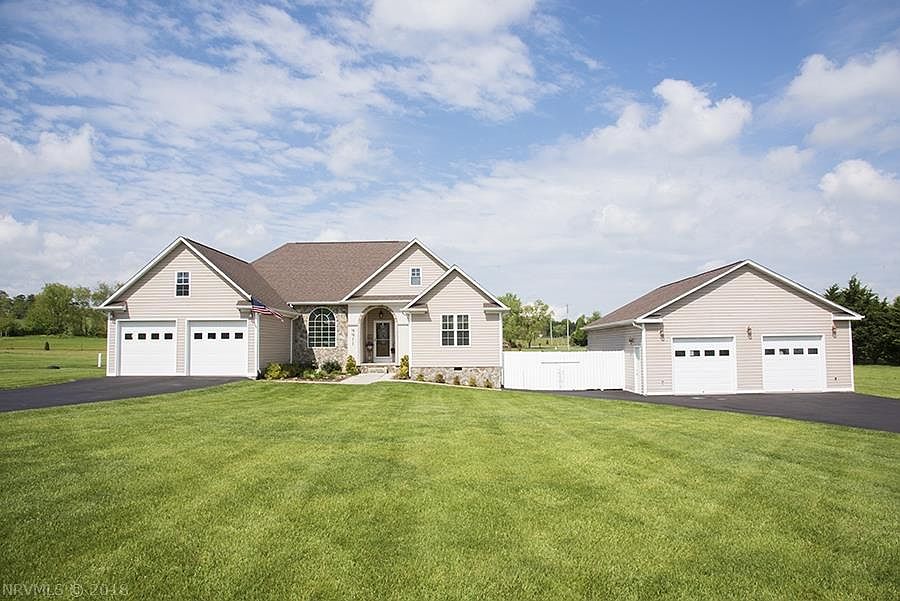 1st image of 4411 Fairview Dr