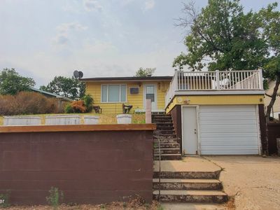 325 4th St NW, Watford City, ND, 58854