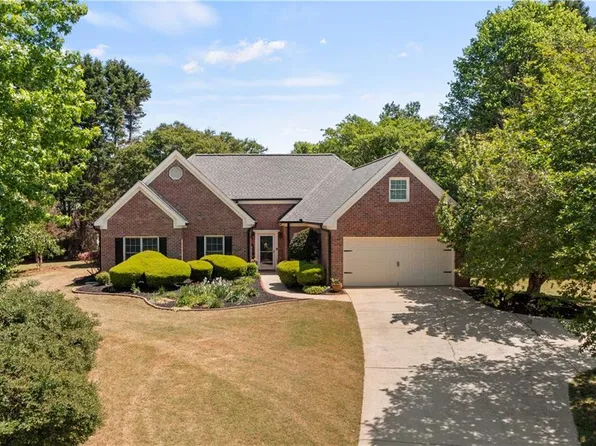 2230 Ellen Ln, Cumming, GA 30040