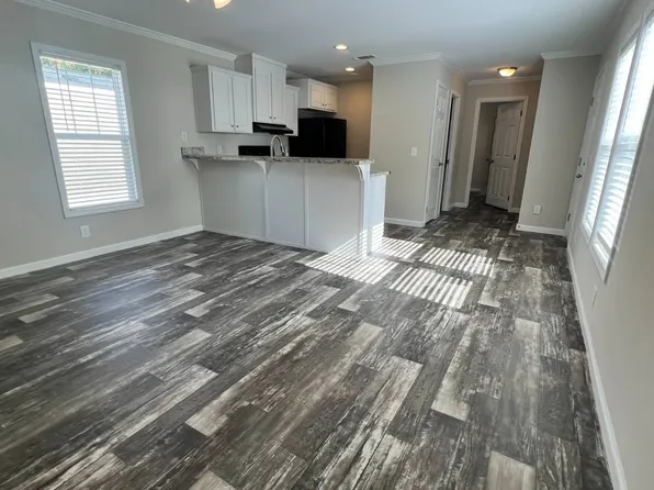 1600 NE 12th Ave #38, Gainesville, FL 32601