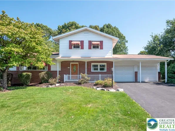 2530 Rosewood Dr, Bethlehem, PA 18017
