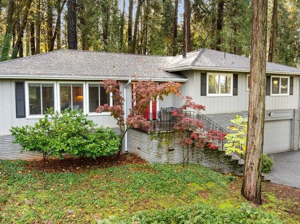 11279 Marjon Dr, Nevada City, CA 95959