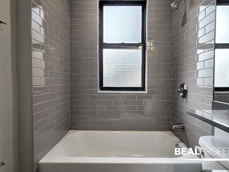 1140 Maple Ave #3 — Photo 17