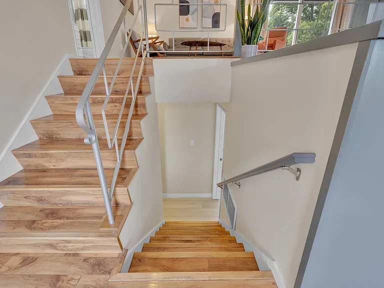 5621 Morro Way — Photo 19