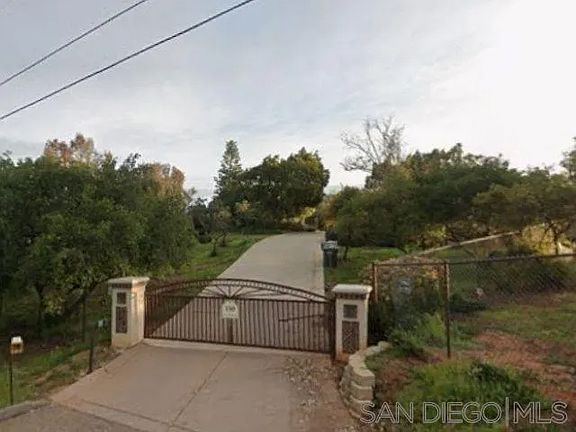 2nd image of 150-92 Lake View Ln