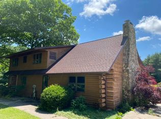 4555 Cambria Rd, Hillsdale, MI 49242