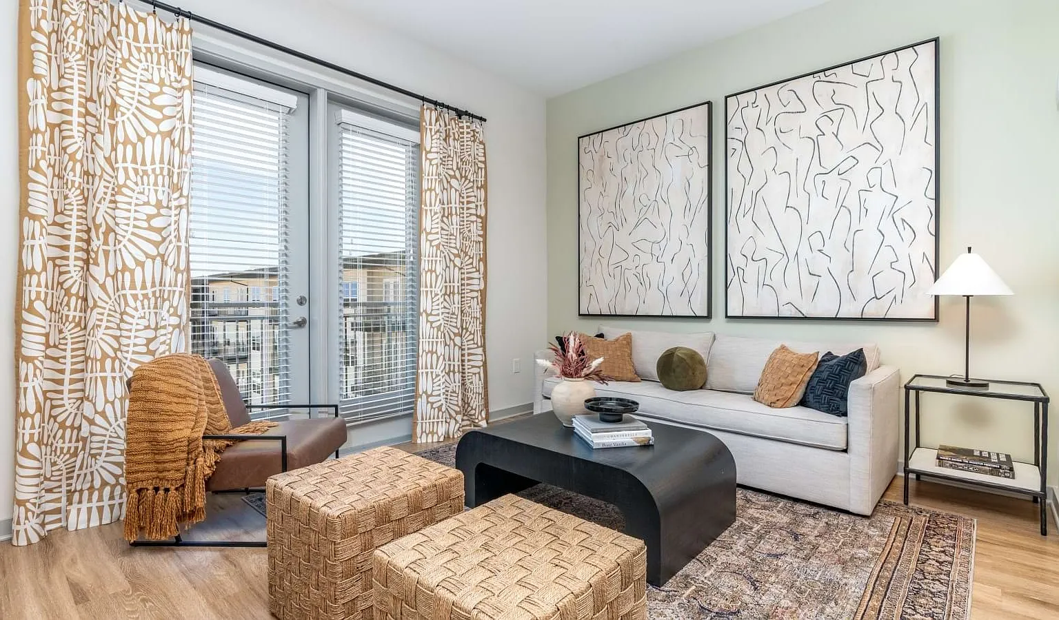 2 bed, 1293 sqft, $1,971 — Photo 2
