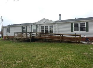 421 Oak St, Lebanon, IL 62254