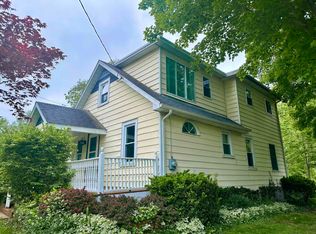 213 W Henry St, Flushing, MI 48433