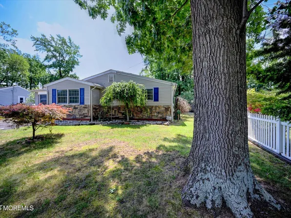 10 7th Street, Aberdeen, NJ 07747
