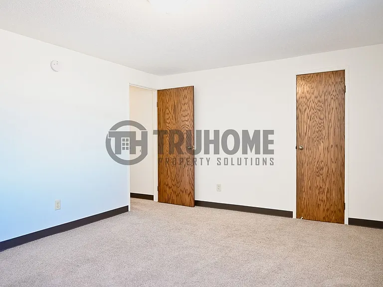 Gallery Apartments — Photo 6