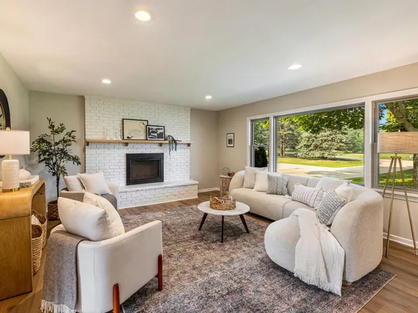 11630 N Riverland ROAD, Mequon, WI 53092