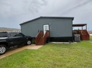 450 Road Runner Ln, Brookshire, TX 77423