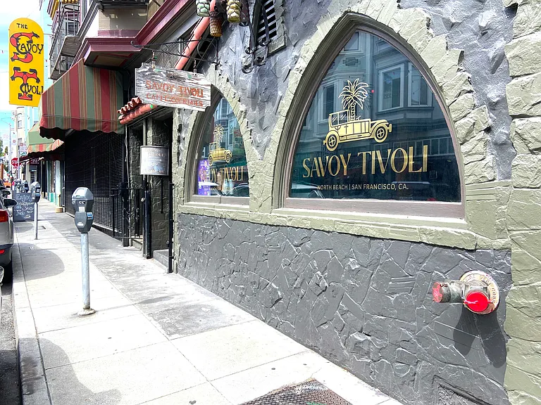 576 Chestnut St — Photo 41