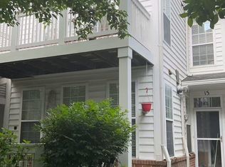 13 Crusader Ct, Germantown, MD 20874