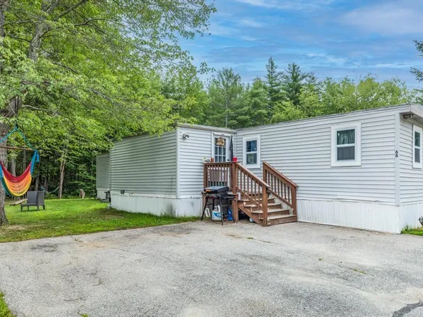 68 Moose Lane, Rochester, NH 03867