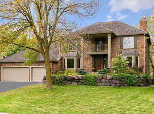 9348 Olympia Dr, Eden Prairie, MN 55347