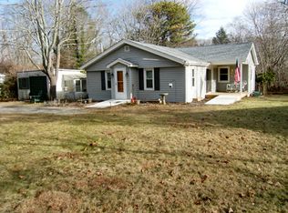 22 Milton Rd, Southampton, NY 11968