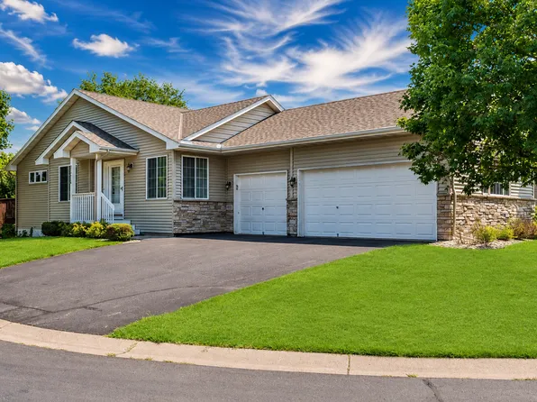 8556 Adair Cir N, Brooklyn Park, MN 55443