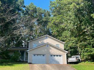 760 Summer Dr, Acworth, GA 30102