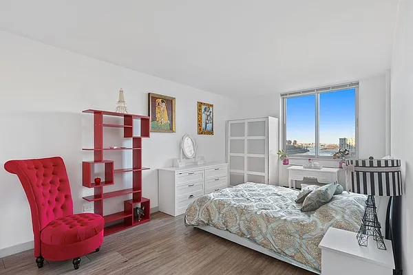 Rented by Douglas Elliman | media 9