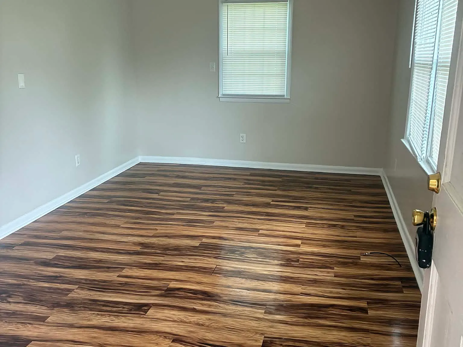 2 bed, 850 sqft, $1,050 — Photo 3