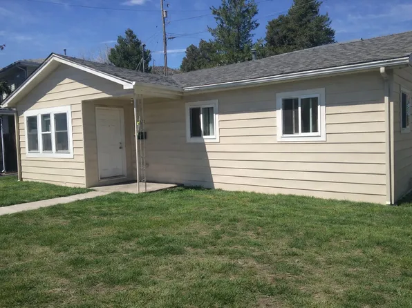 320 Goldco Cir, Golden, CO 80403