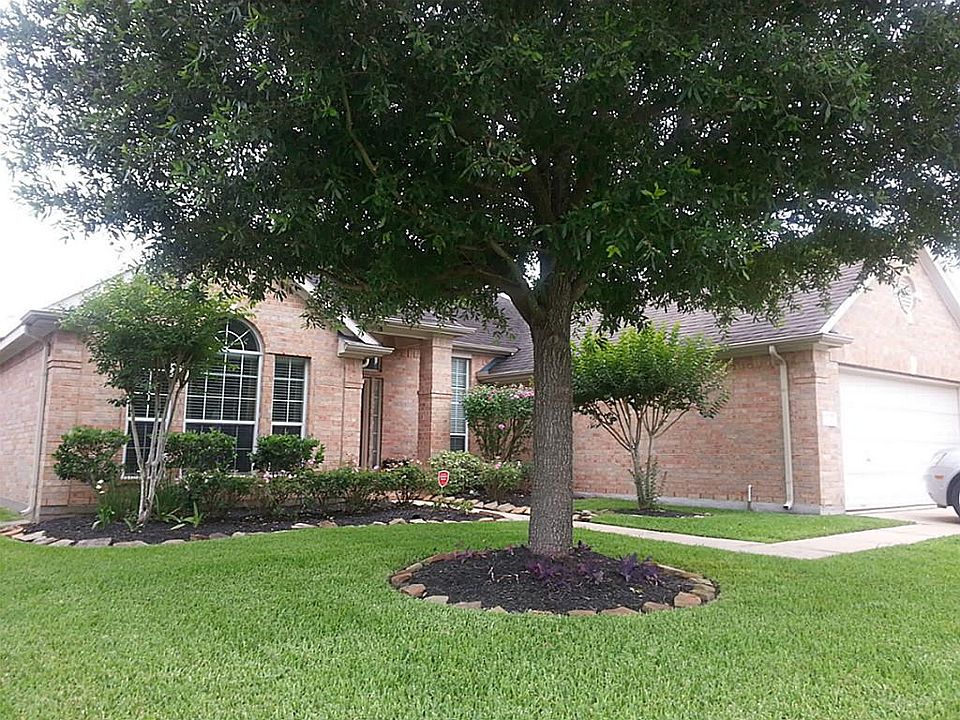 1st image of 21019 Narrow Gate Dr