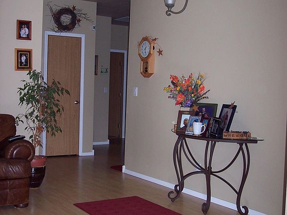 From living room, looking down hall toward bedrooms