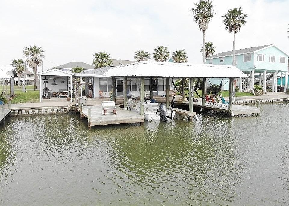 Crystal Canal Getaway!!