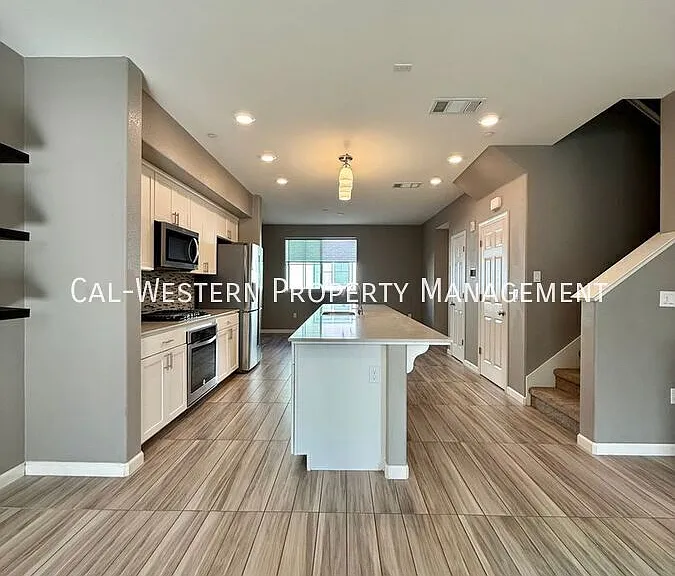3058 San Jose Vineyard Ct #5 — Photo 2