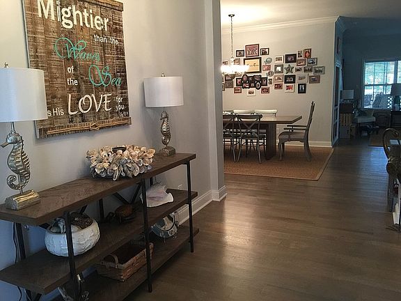 Front entrance foyer