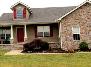 70 Cannon Downs Dr, Woodbury, TN 37190