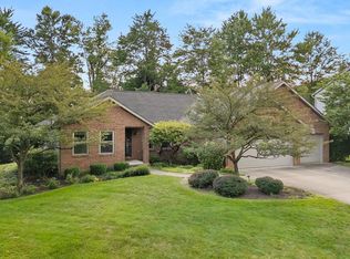 3255 Oakstone Dr, Mansfield, OH 44903